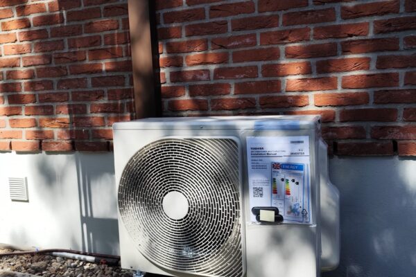 Toshiba Multi-Split Klimaanlage 5,5 kW im Privathaus in Berlin-Heiligensee